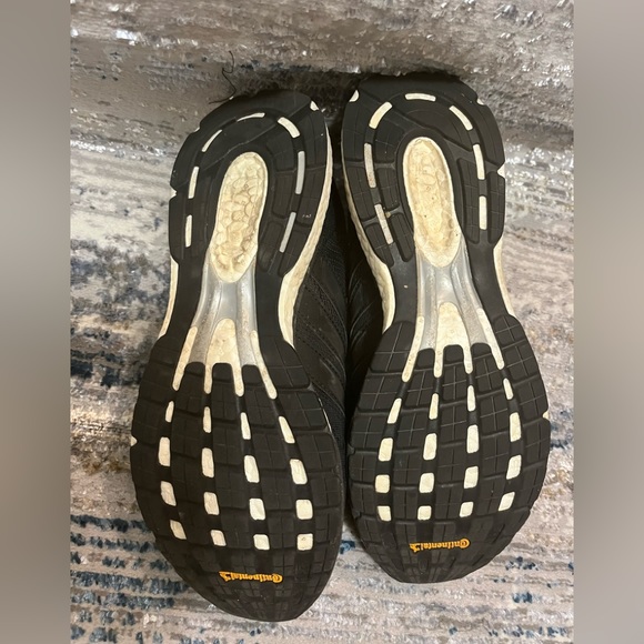 Adidas Boston Running Shoes - Picture 3 of 6